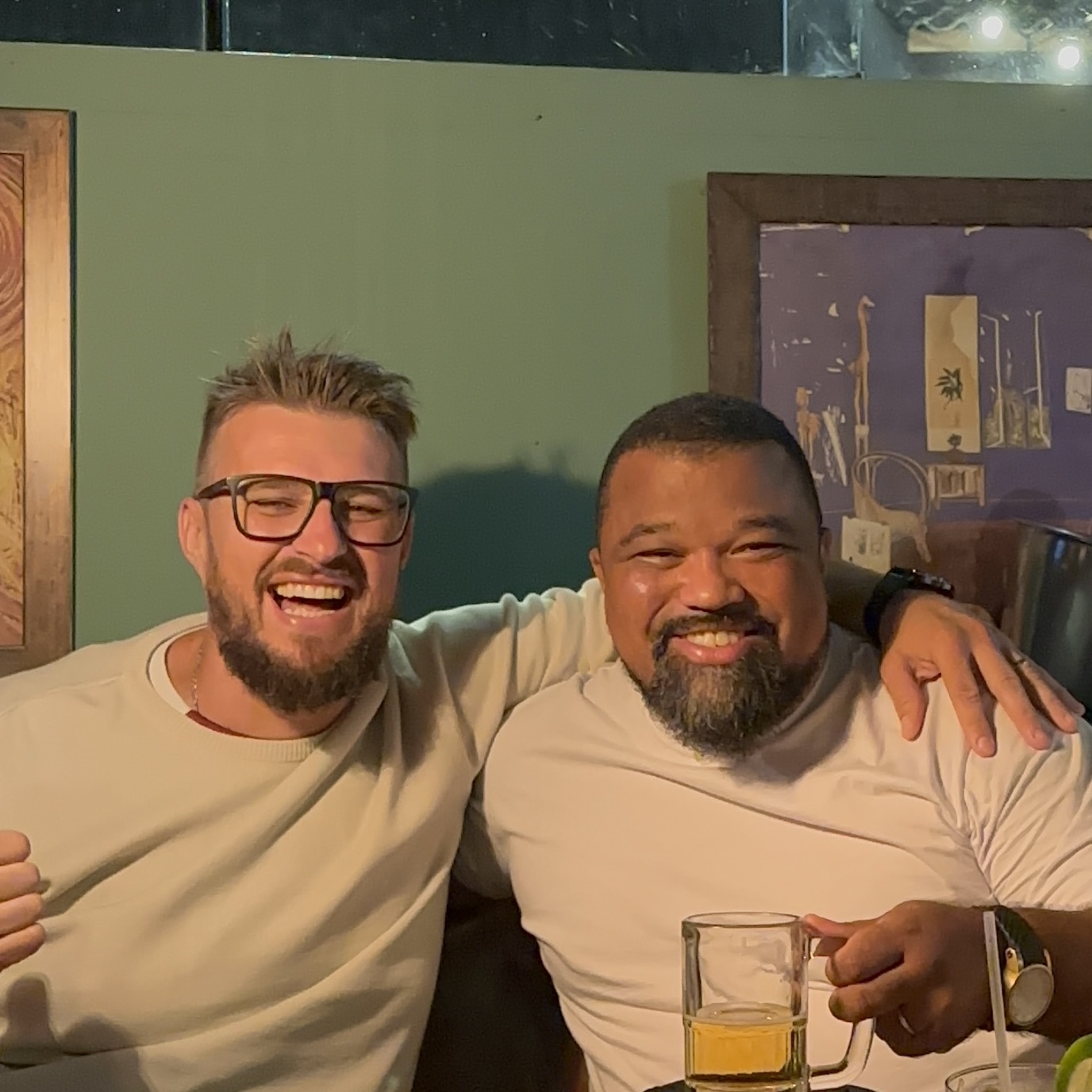 Dois integrantes do FERACLUB em momento de amizade